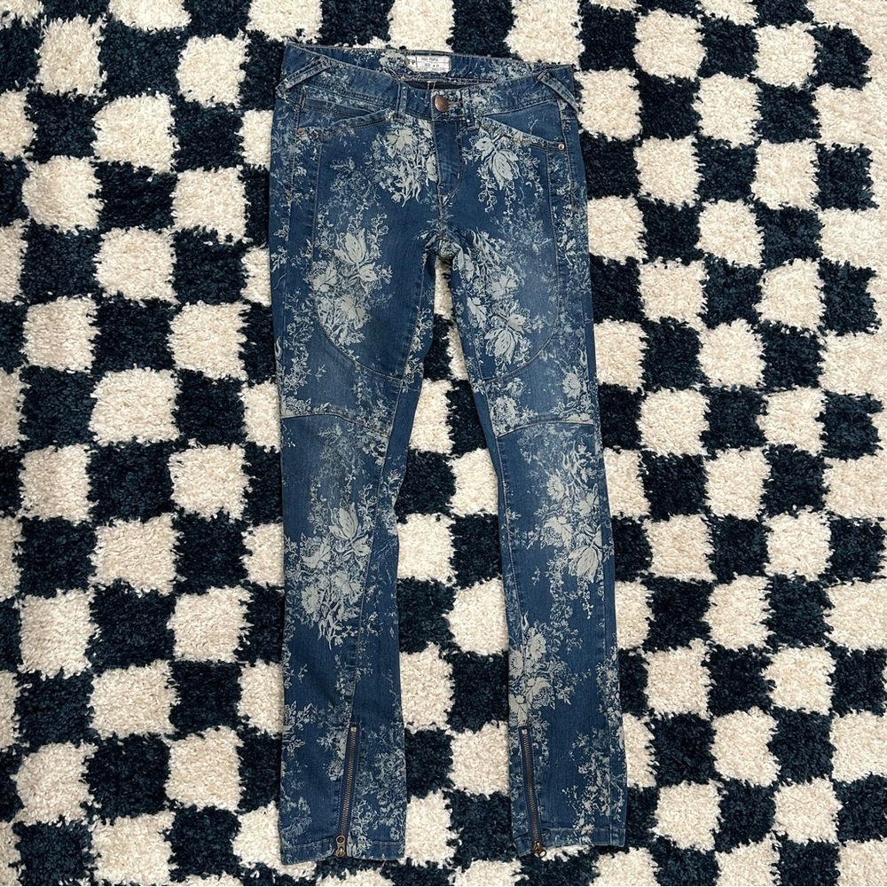 Free People Floral Moto Jeans Size 27